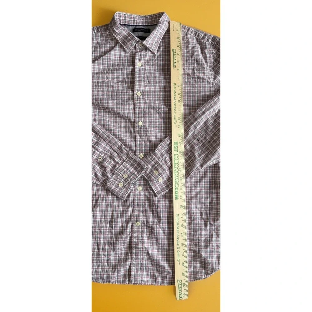 Banana Republic Tailored Slim Fit Button Up Shirt XL Red Jersey Brick Pattern